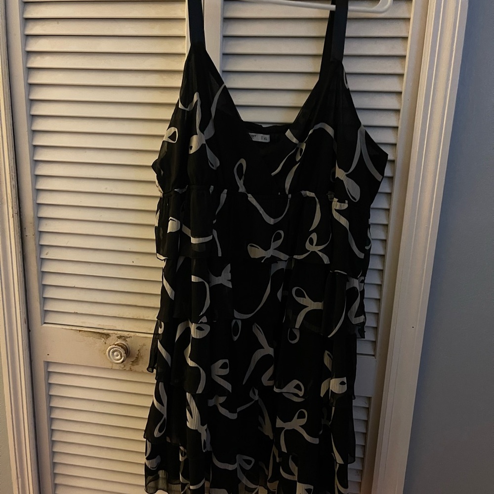 Old Navy Black and White Patterned Dress